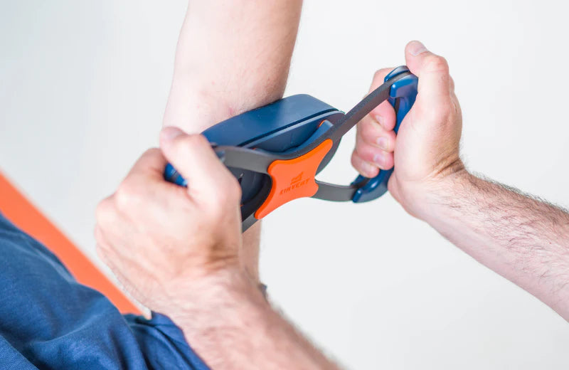 How to Choose the Right Handheld Dynamometer for Your Practice